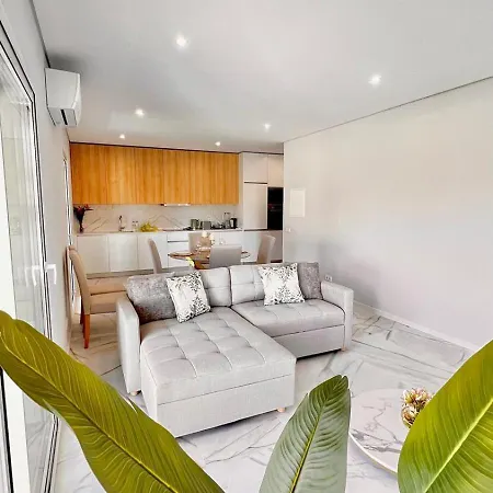Litoralblue Private Terrace&garage Flat 01 *