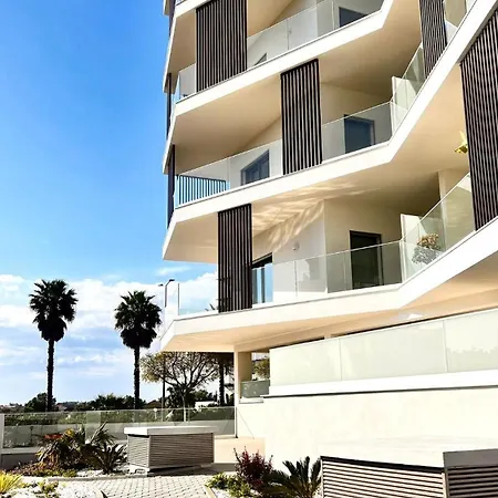 Apartamento Litoralblue Private Terrace&garage Flat 01 *